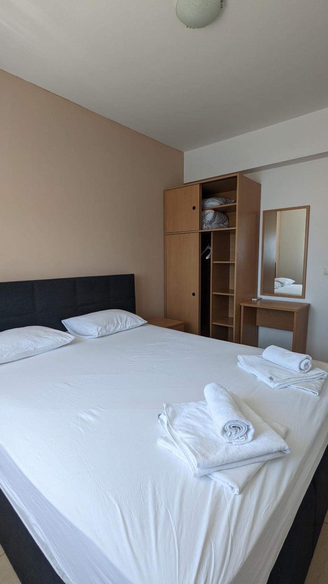 Apartments Vesna Gradac (Split-Dalmatia) Quarto foto
